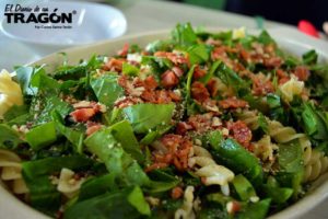 Ensalada de Espinacas y Nuez con Pasta