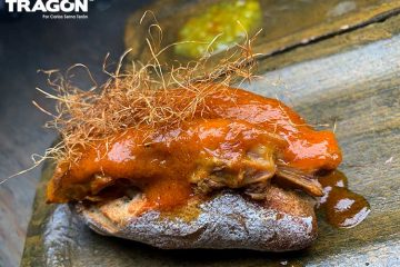 Cena en la fábrica