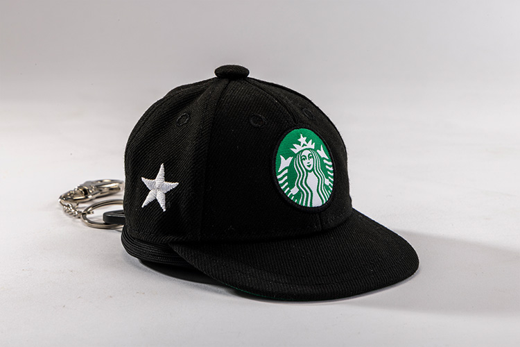 Starbucks México y New Era